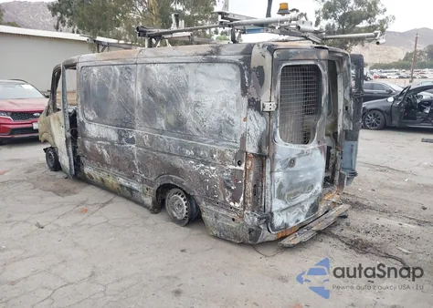 2012 Mercedes-Benz Sprinter 2500 из США, поврежденный, VIN WD3PE7CC6C5718345